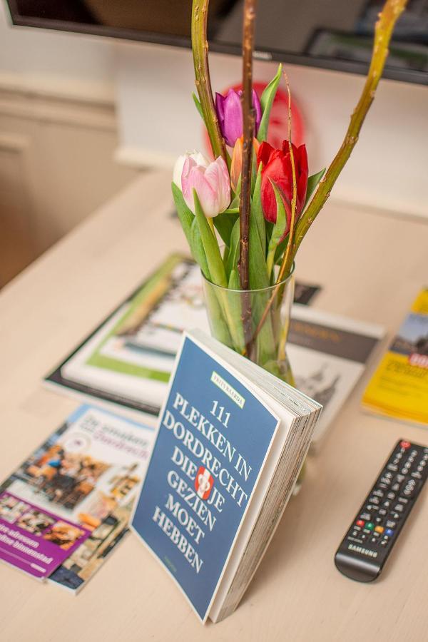 도르드레흐트 Nieuwehaven25 B&B 외부 사진